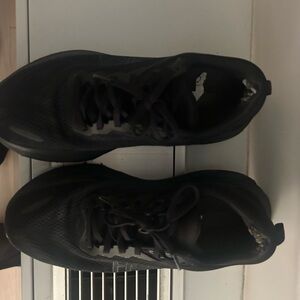 Men's Black Athletic Running Shoes